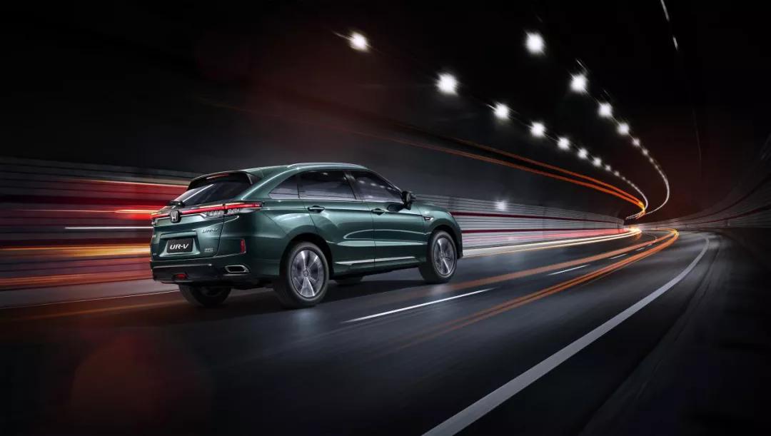 一款焕新的车，一座重启的城