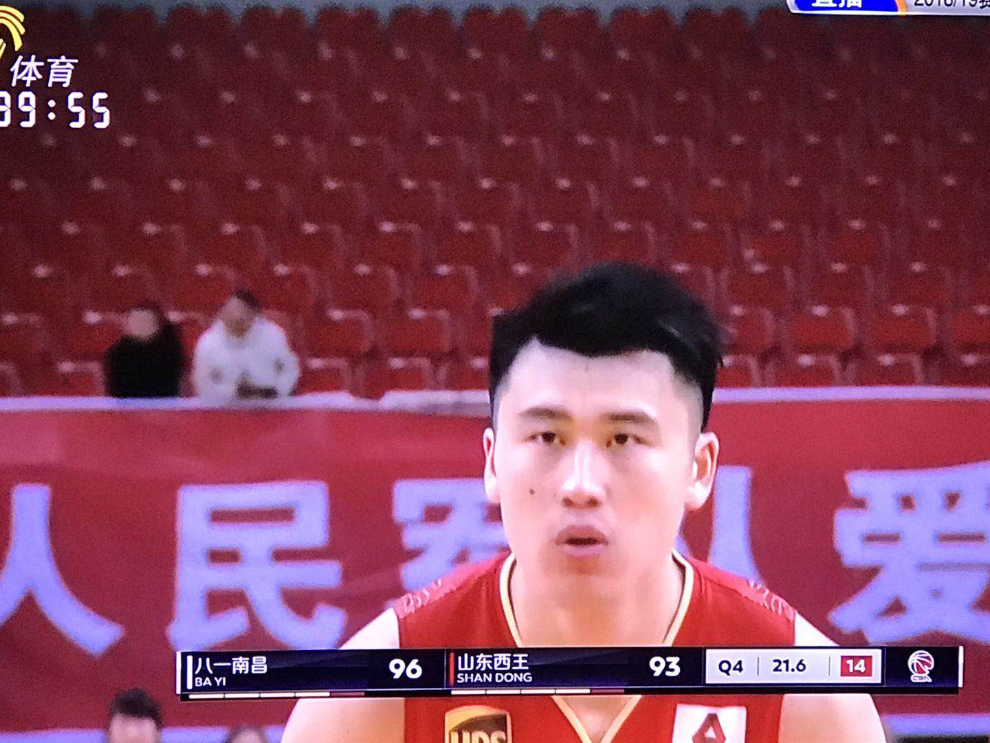 劳莫组合暂时拆分，单外山东惜败八一送两连胜