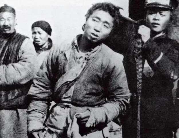 公元1645年，江阴惨遭屠城，全城十几万百姓，最后只剩下老幼53人