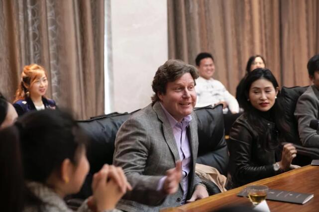 新年家居行业第一核炸:楷模集团发布代理美国最顶级六大家居品牌