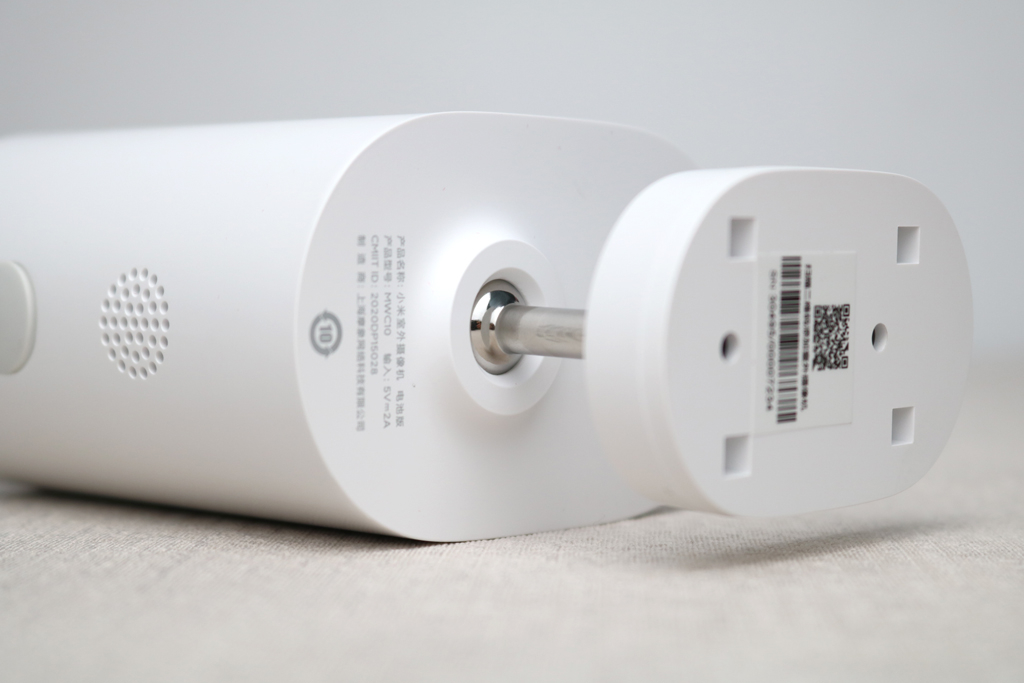 小米室外摄像机电池如何更换,小米室外摄像机电池安装教程