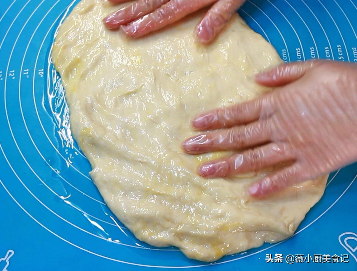 第一次炸油条的做法和发面全过程,酥脆油条的做法和配方的全过程