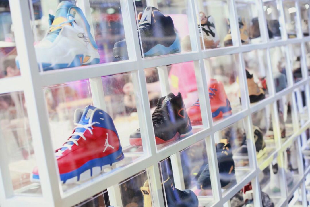 0鍏冩姠aj1,0鍏冩娊涓璦j1