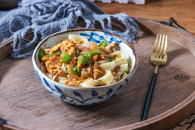 下班回家面食速成,下班回来自己做的面条