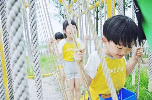 孩子不爱出去玩爱呆在家里,孩子不爱出门社交