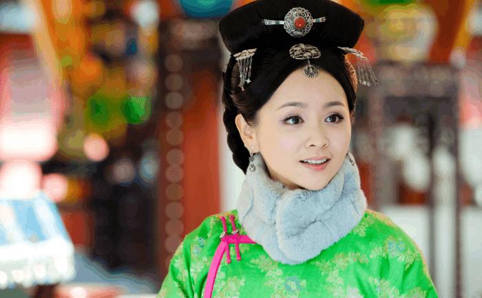 康熙三任皇后谁最受宠,康熙皇帝的嫔妃出身排行