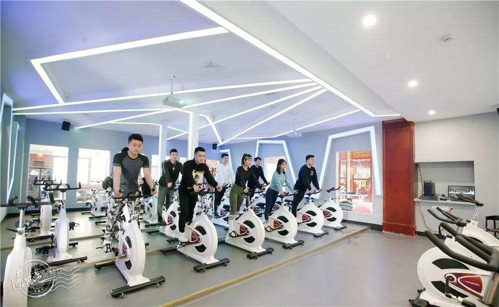 南充健身房有游泳池,南充哪里有室内健身房