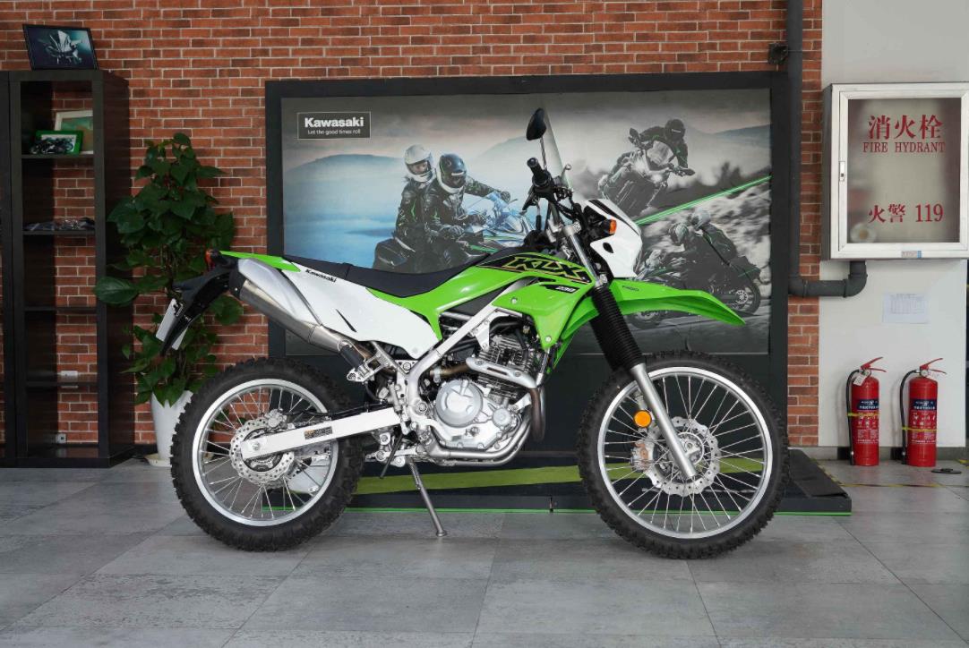 川崎klx230滑胎价格,川崎越野车klx230abs试驾视频