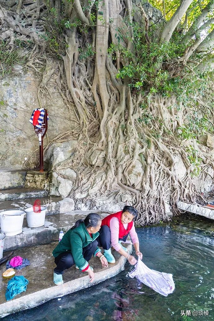 手里拿的不是大刀?最有文化的关二爷竟然藏在个古镇里