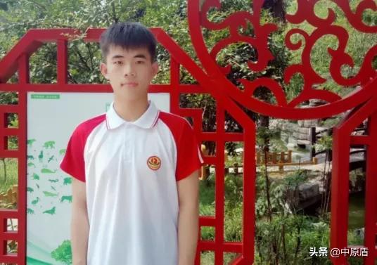 中学生自己要求看心理医生,中学生说不想读书该怎么做