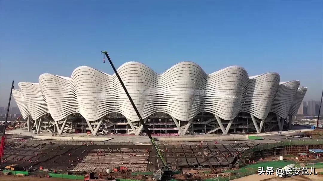 西安最震撼奥体中心夜景,西安石榴花体育场介绍