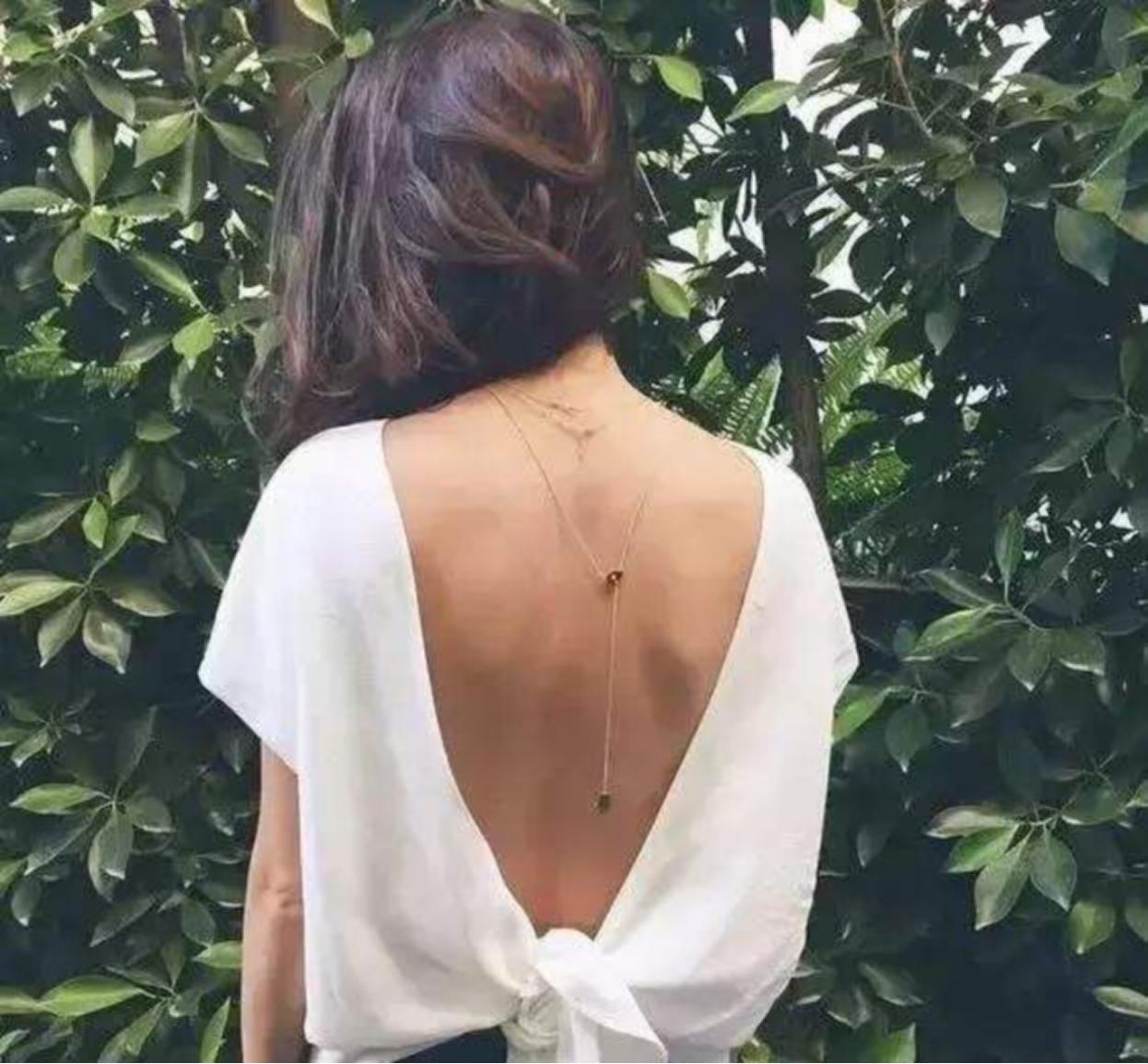 后背痘痘怎么祛痘疤,后背痘痘怎么祛除又疼又硬