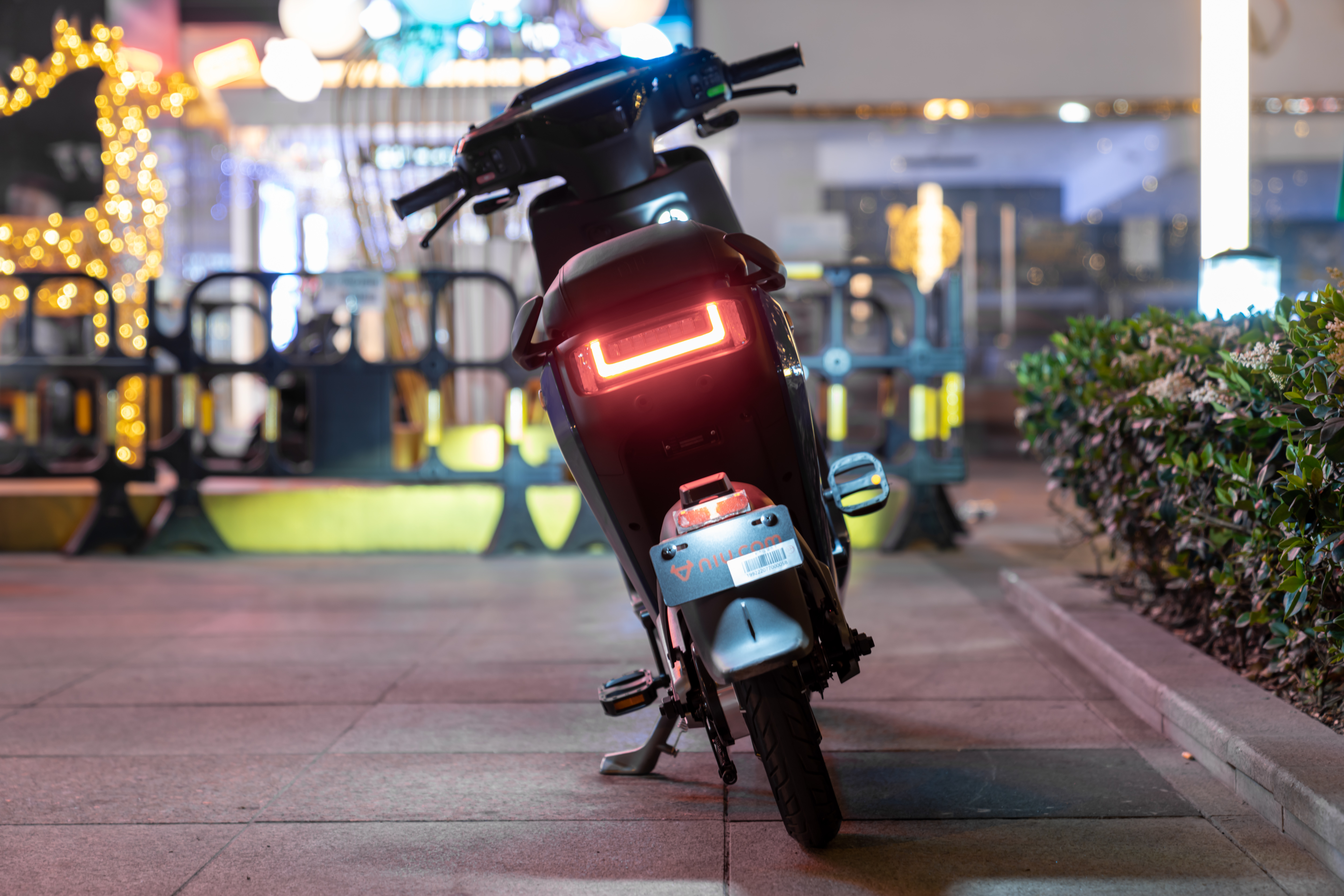 小牛新国标mqi2价格,小牛电动mqi2绿标和黄标的区别