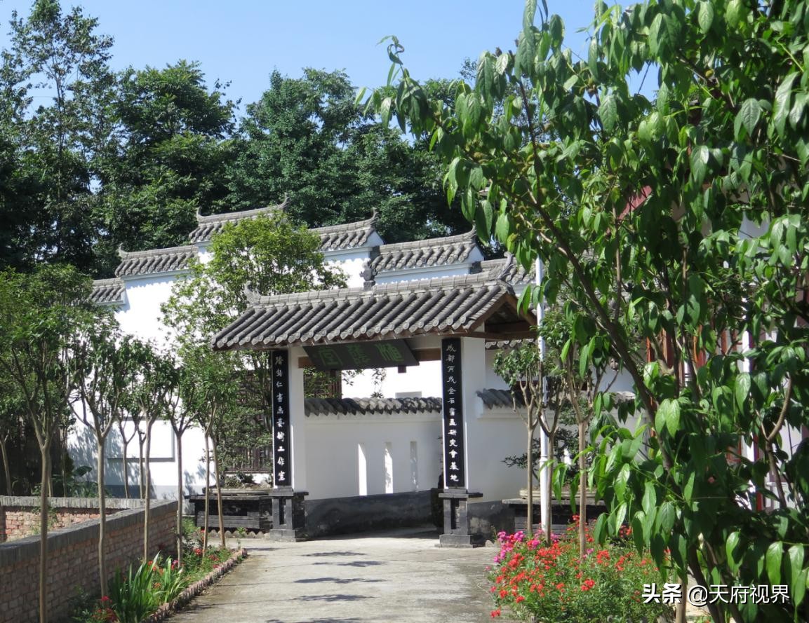 健身、习字、治印、绘画、喝酒古稀书画家潘锡仁的5大爱好