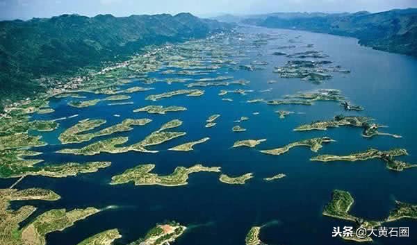 黄石亚洲第一天坑,黄石有哪些风景好的山