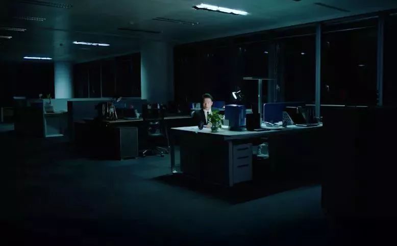 在苏州月薪一万的普通人,在苏州年薪30万税后多少