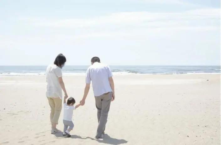 跟孩子说话孩子不理睬怎么沟通,不会和孩子交流又想和孩子说话