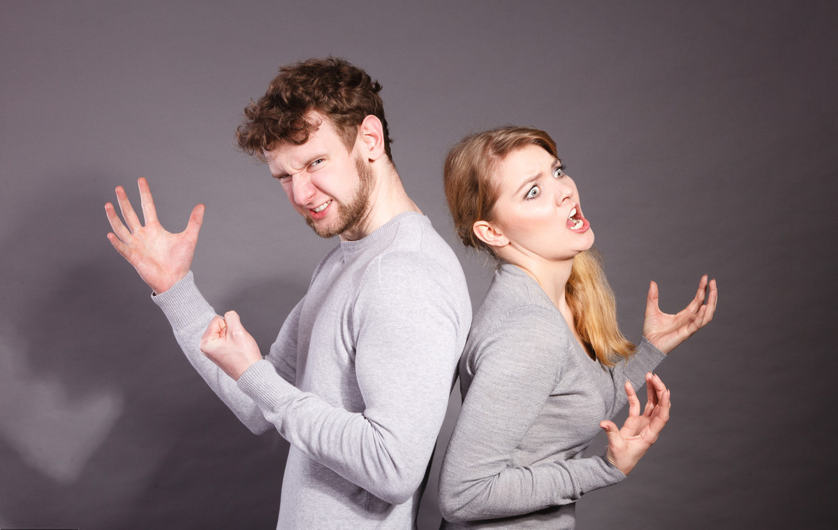 做倔强的小草:问大家一个真心话,你会后悔娶了现在的老婆吗