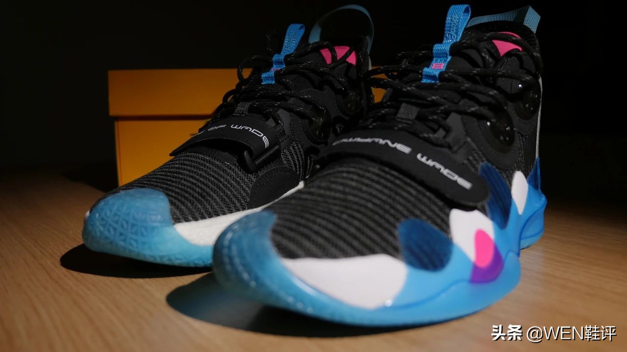 李宁韦德全城8,李宁三千的鞋