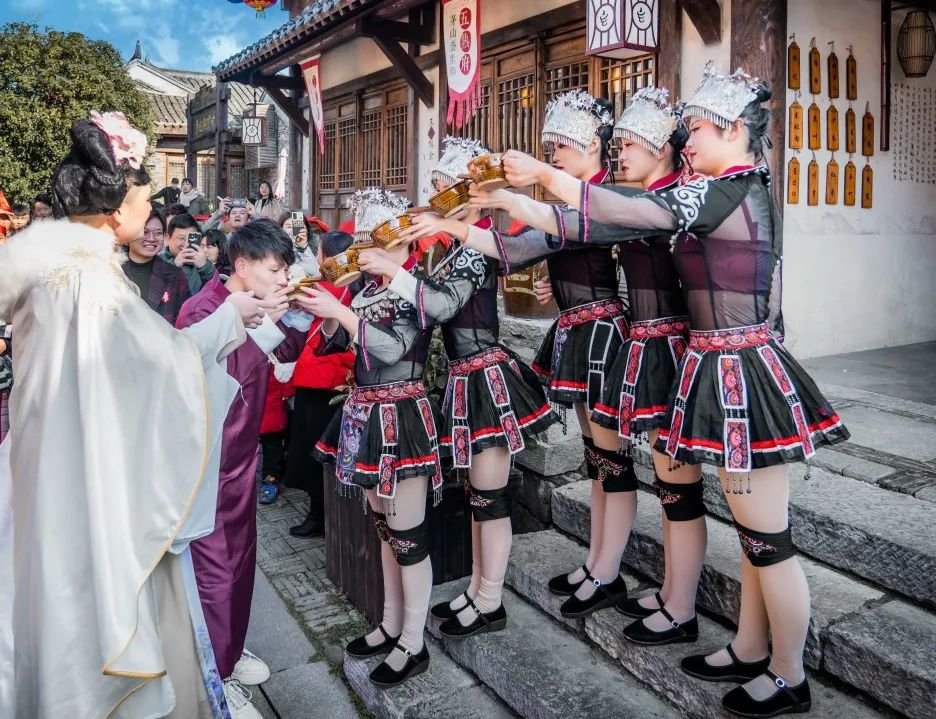 个性婚礼定制|来仙镇邂逅浪漫，于魏晋风韵中定制专属幸福回忆