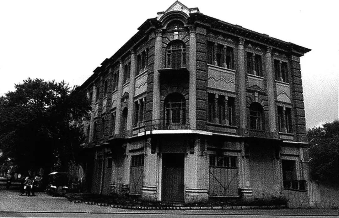 吴俊升生平简介,吴俊升墓地简介