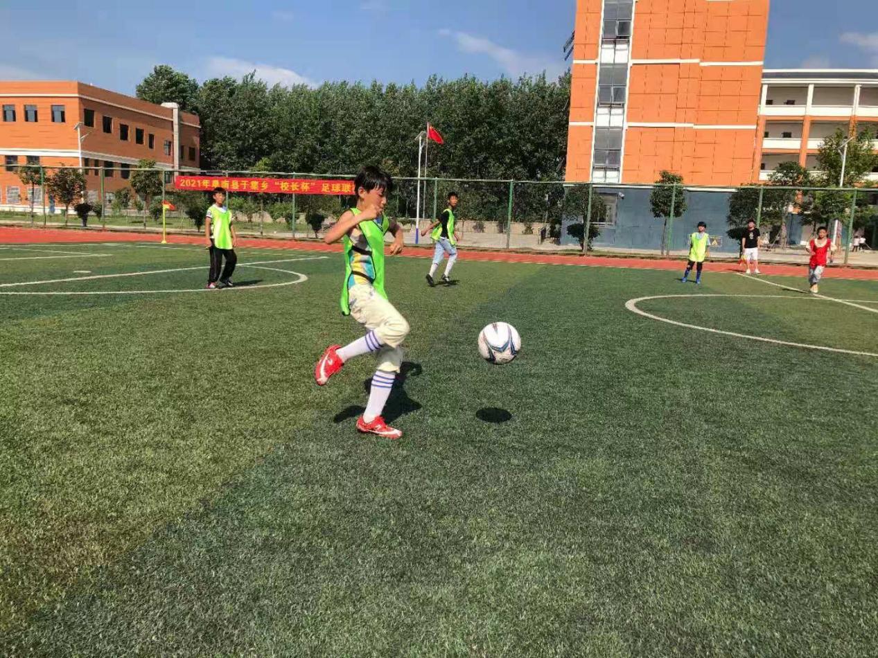 于集乡中心小学足球,阜阳十中校长杯