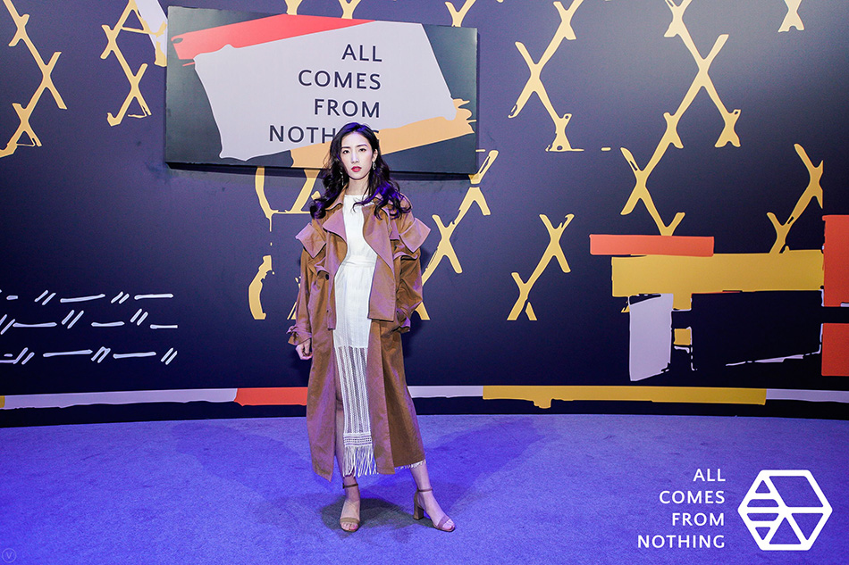 马紫薇时装秀视频,上海时装周走秀马艳丽