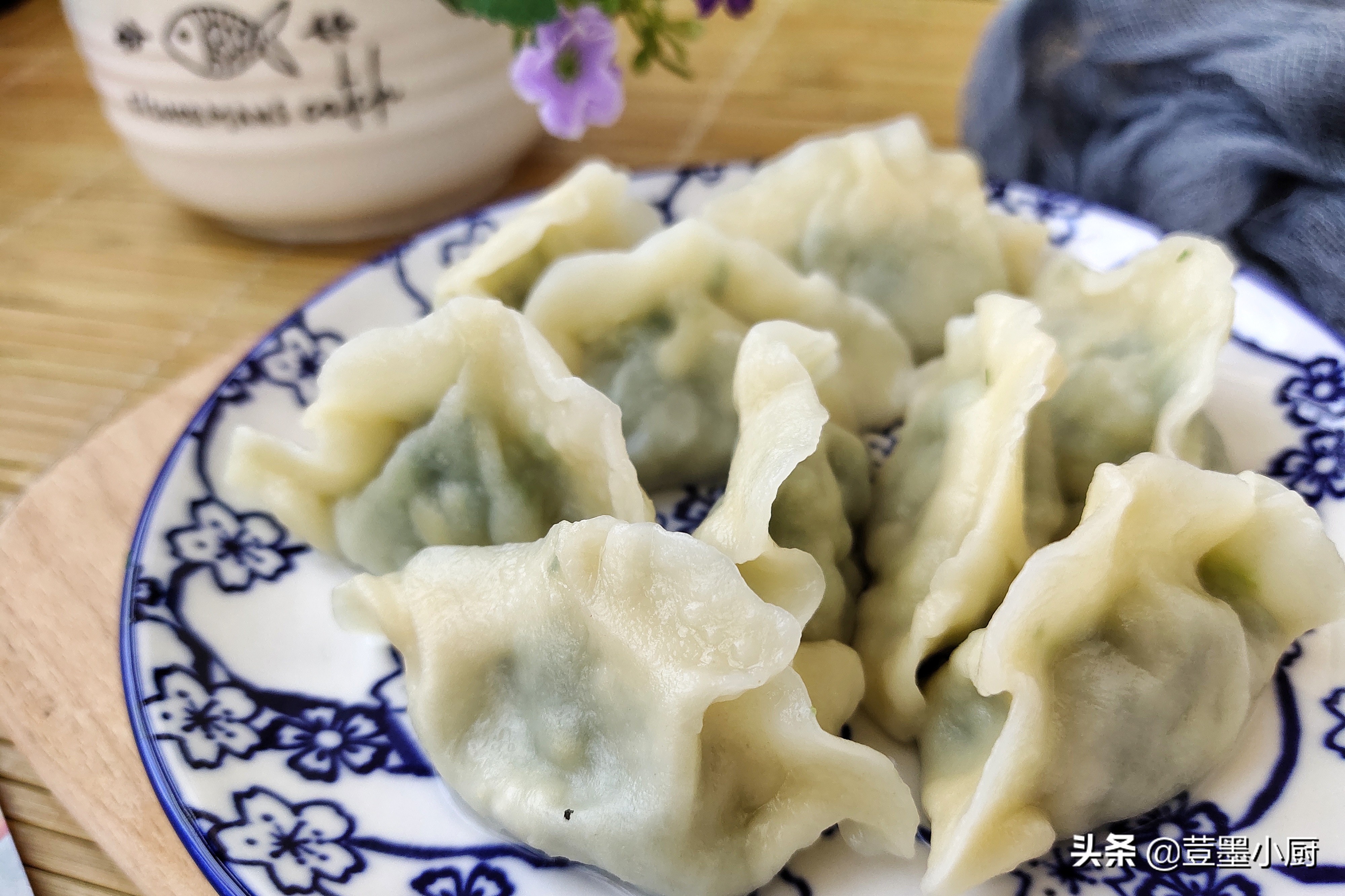 五月吃啥饺子馅最好,春天多吃这素馅饺子