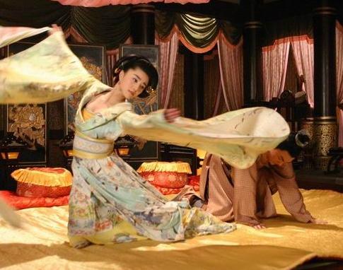 杨贵妃死在马嵬坡还是去了日本,杨贵妃是否死于马嵬坡