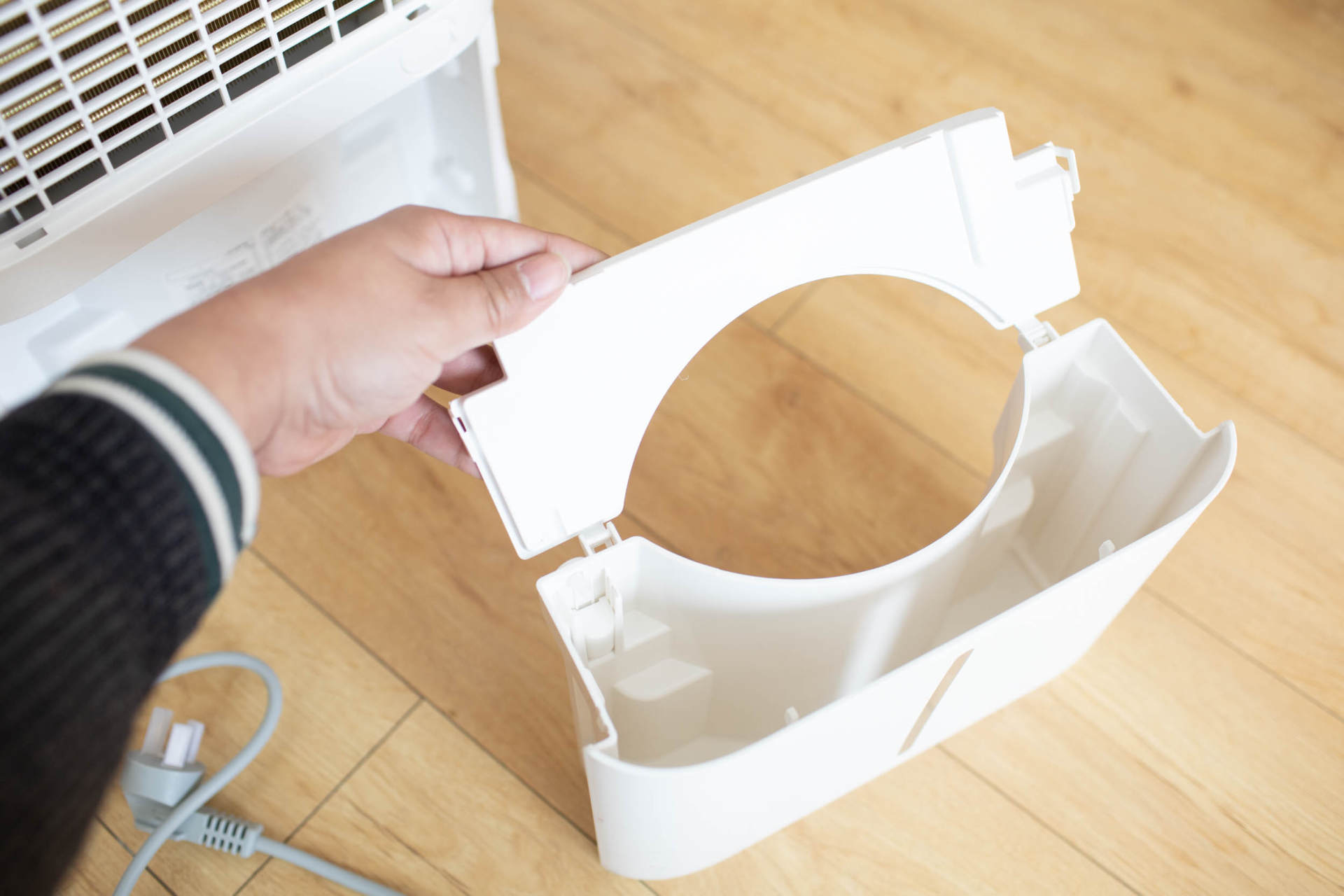 抵御南方湿冷的魔法攻击,小而强悍的伊岛*湿机除**