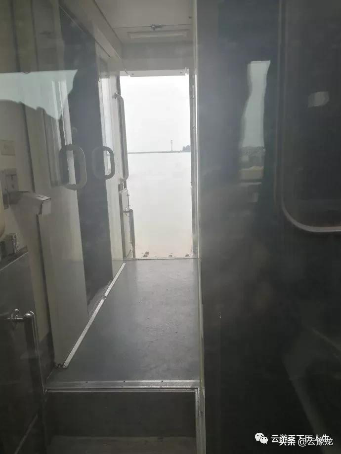 从湛江到海口火车,湛江到海口火车过海视频