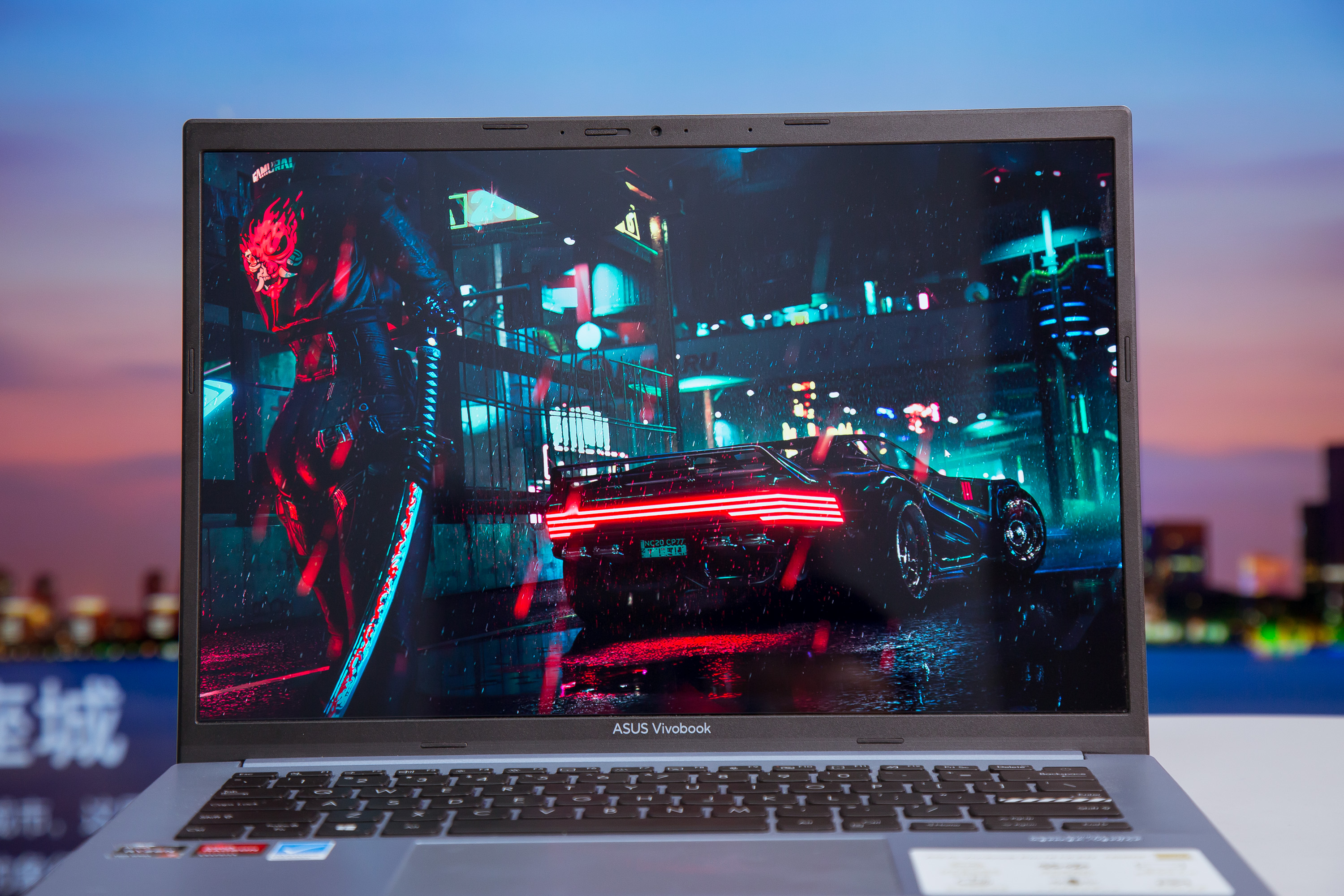 华硕oled屏幕笔记本测评,华硕值得入手的大屏幕笔记本