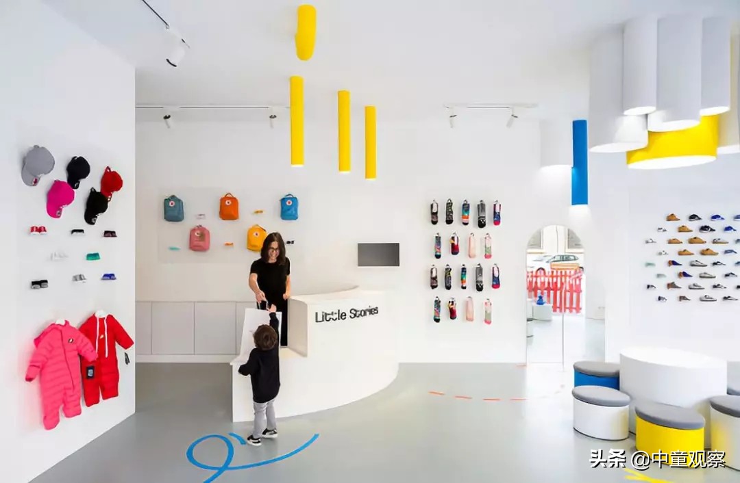 童装夏秋换季陈列,秋季换冬季童装怎么陈列