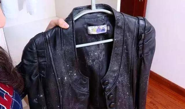 pu皮衣皱了怎么快速弄平,皮衣皱了正确熨烫方法