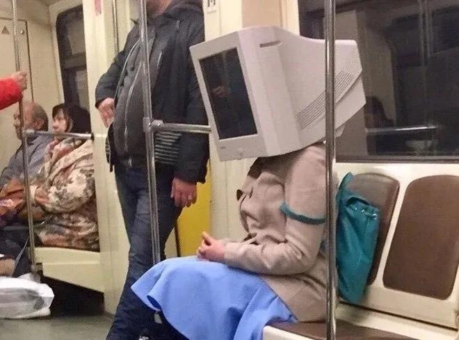 日本变态真人秀：全裸被监禁1年3个月，生活全被直播