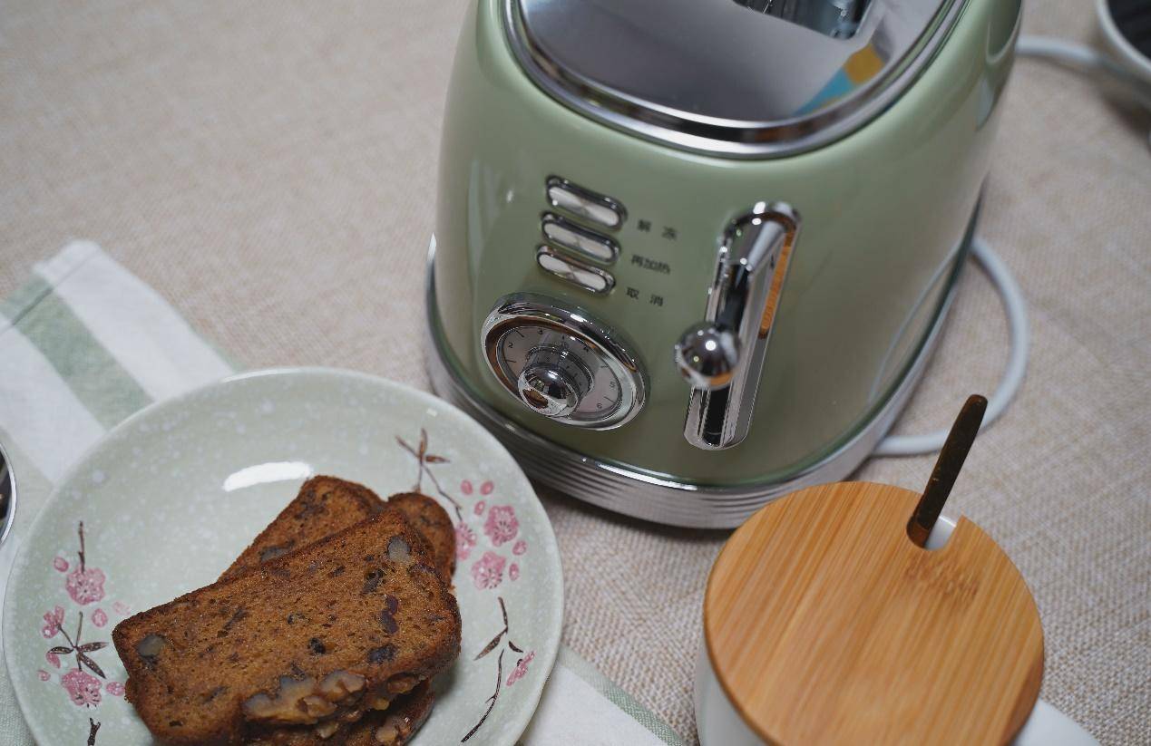 给娃折腾一个西式早餐，圈厨复古多士炉体验