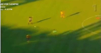 诺伊尔和内马尔点球大战,诺伊尔扑出内马尔单刀