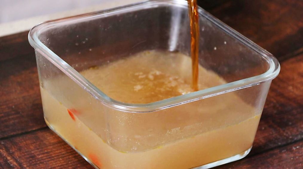 不用调料简单做鸡腿,不用油做的鸡腿怎么做最好吃