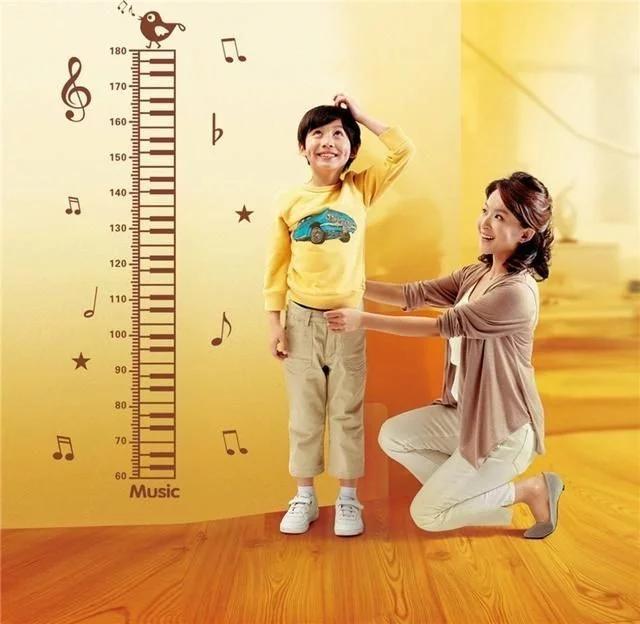 世界上最黑的宝宝近况,史上最丑最黑的婴儿