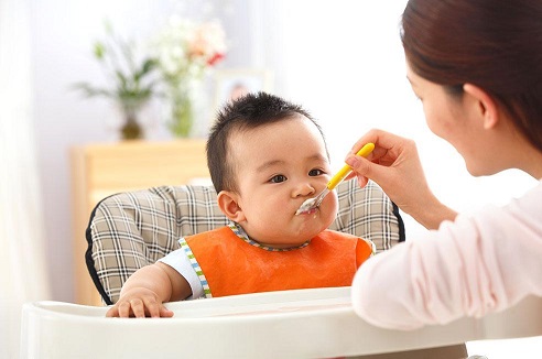 小儿绿色便的原因及治疗方法,宝宝绿便需要特殊处理吗