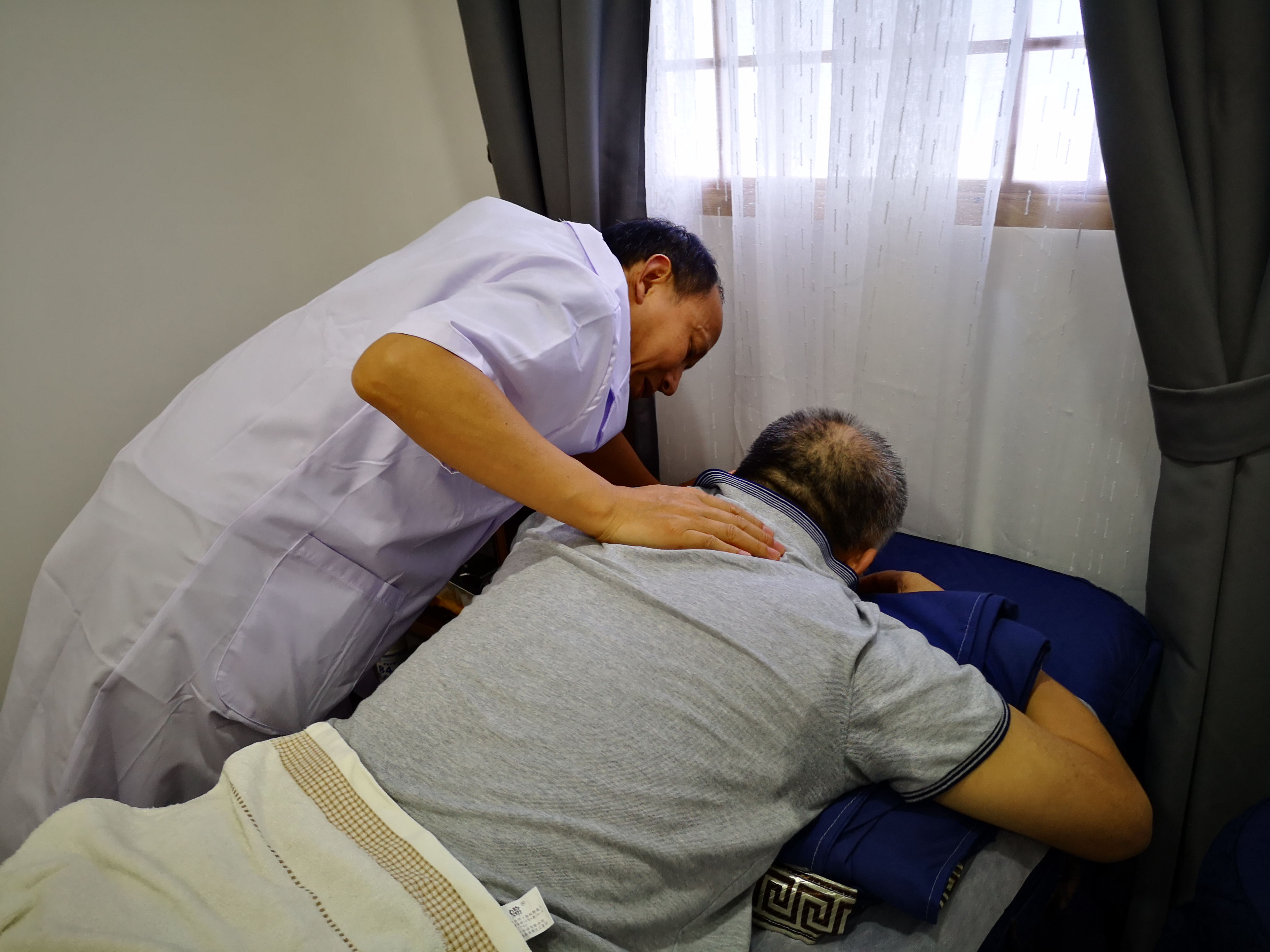 脑血管堵塞90%能保守治疗么,脑血管堵塞95%可以保守治疗吗