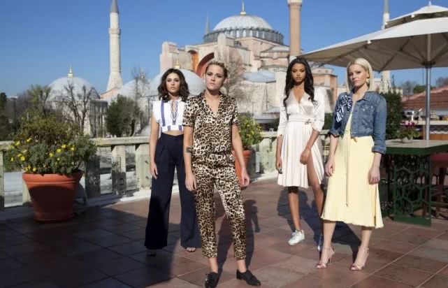 霹雳娇娃10个彩蛋,新版霹雳娇娃彩蛋