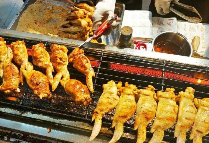 国内专坑游客的8条美食街,国内专坑游客的10条美食街