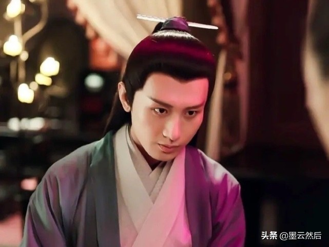 琉璃众人得知司凤是天帝之子,琉璃司凤与天帝相认