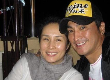 展昭何家劲被关押,展昭为救包拯闯禁宫