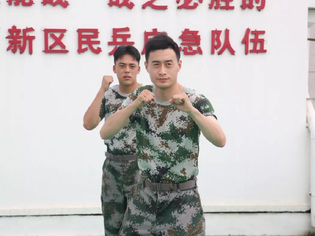 寻城记|这一抹“迷彩色”，帅