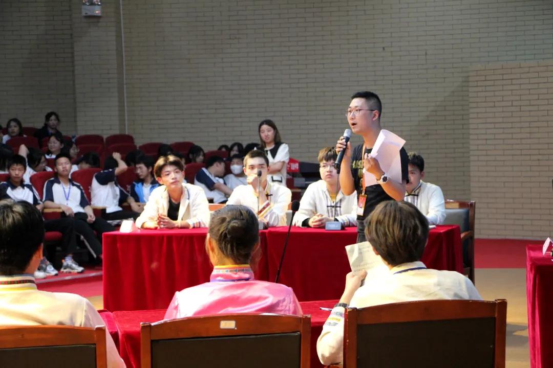 学*党**史悟思想明方向提素养|北川七一职中开展学生辩论大赛