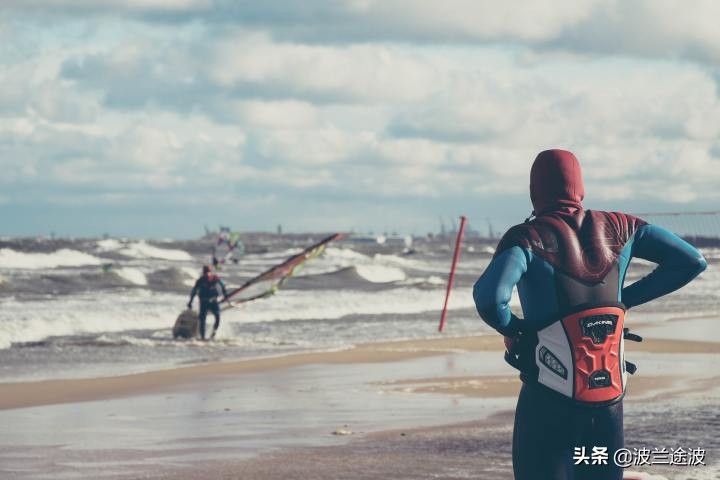 波兰留学条件视频,波兰留学申请中介机构