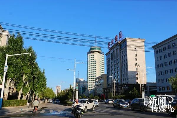 记忆中的家乡早已变了模样,家乡已不再是记忆中的模样