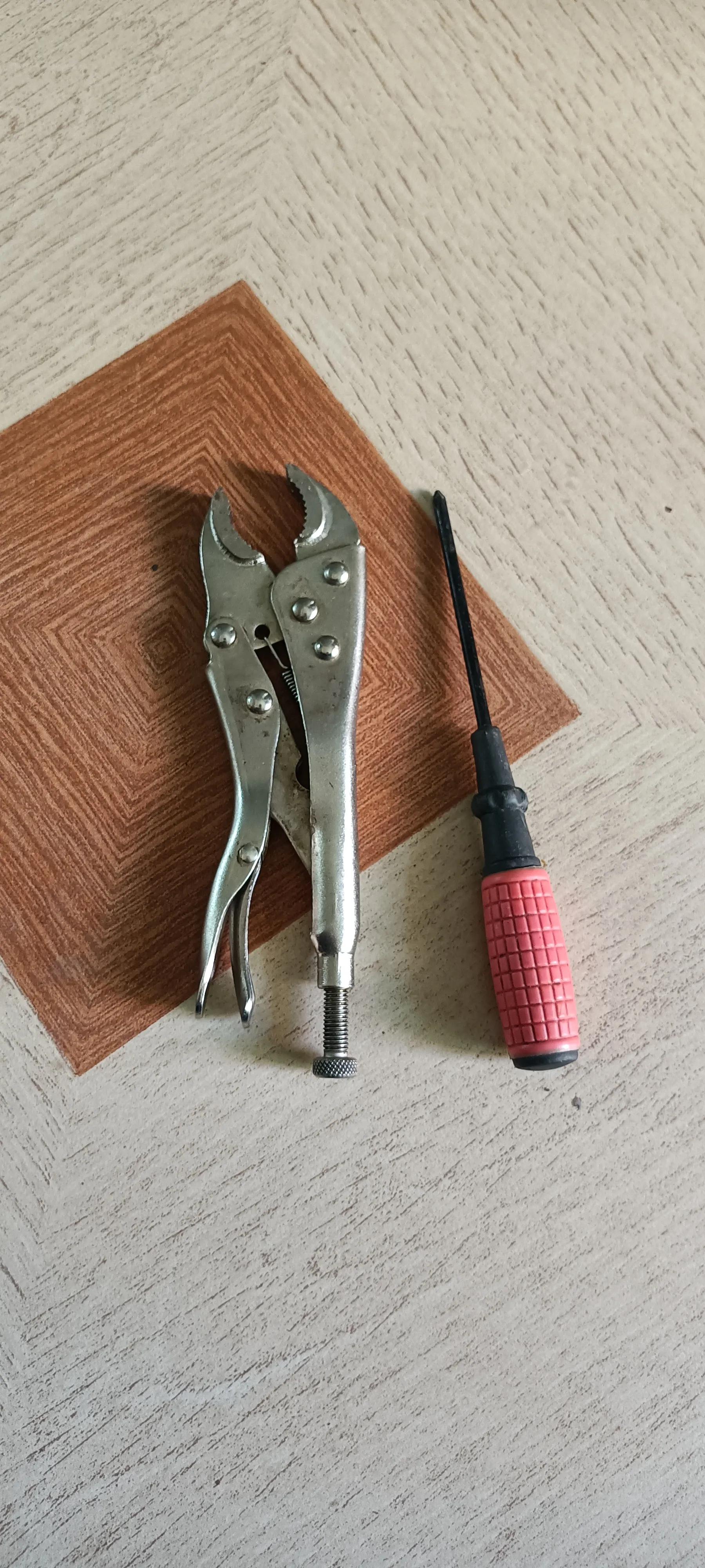 清洗储水式电热水器视频,家用电热水器可边冲洗边开着用